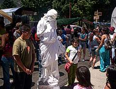 Estatua viviente Feria El Bolson